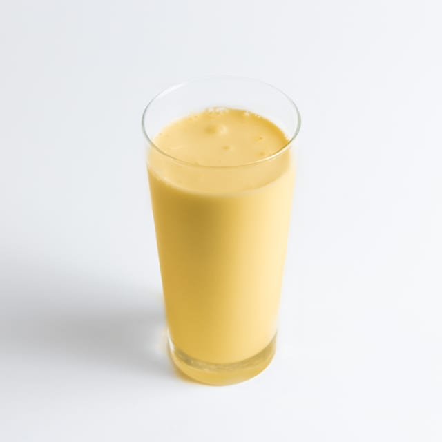 Mango Lassi (Smoothie).